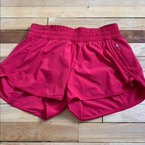 Lululemon tracker shorts